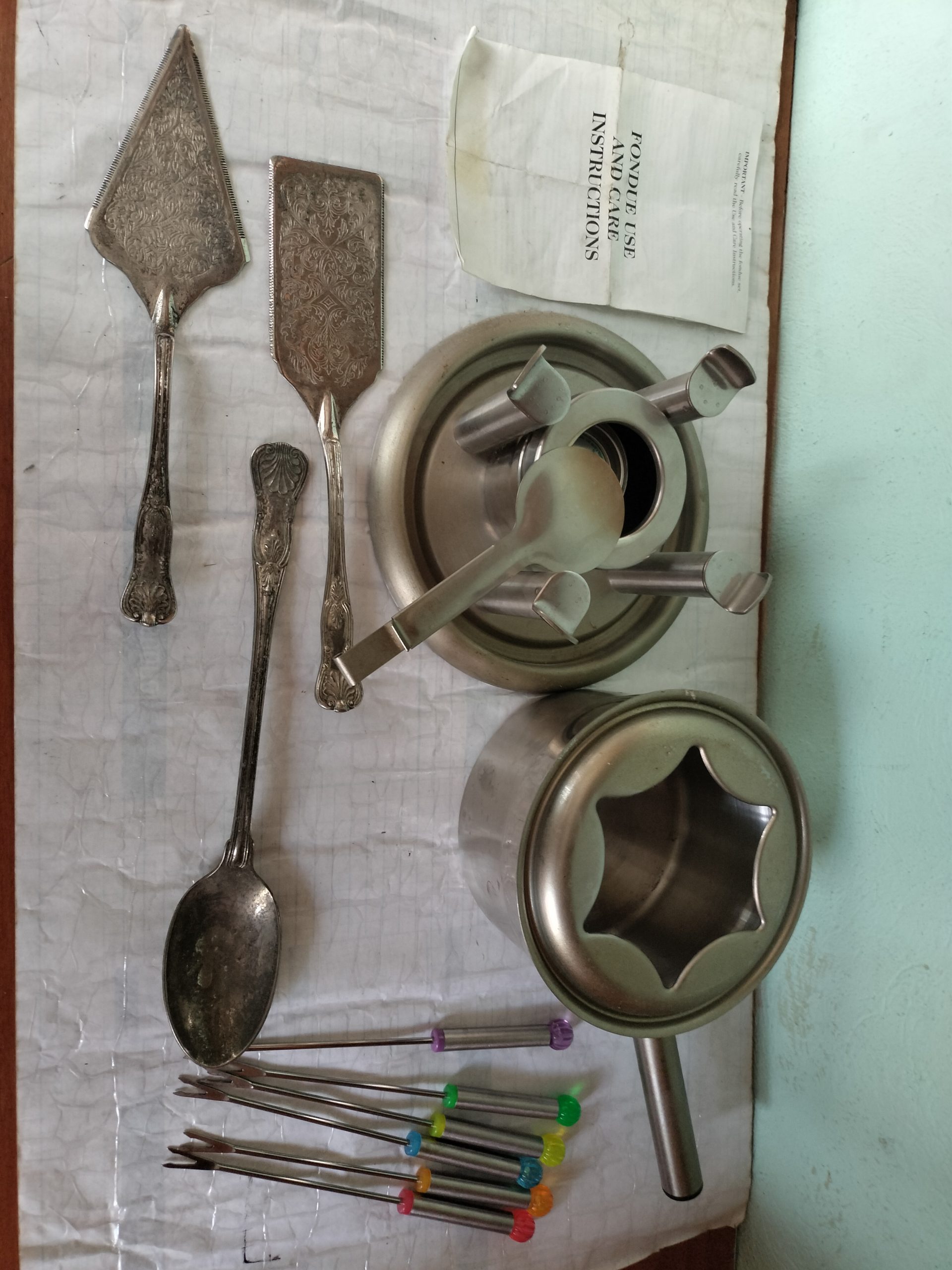 Set Fondue y de utensilios de mesa - Image 2