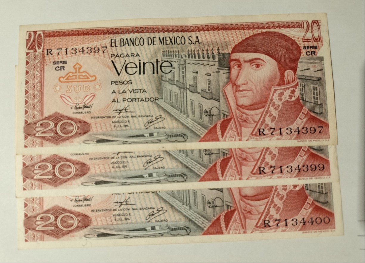 Billetes Mexicanos impreso por Banco de Mexico